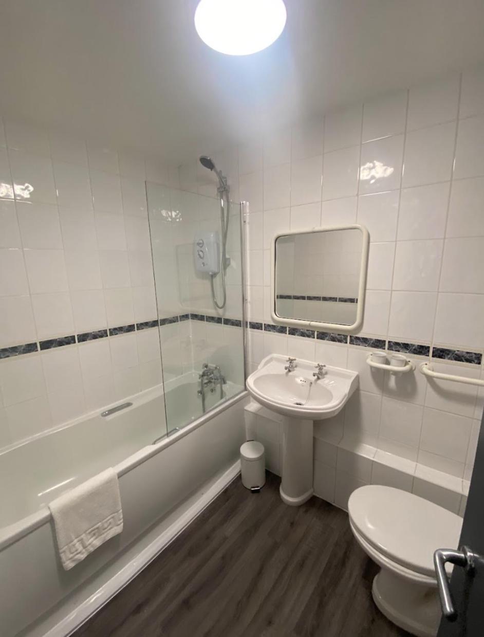 Rainford Gardens By Ustay Aparthotels Liverpool Luaran gambar