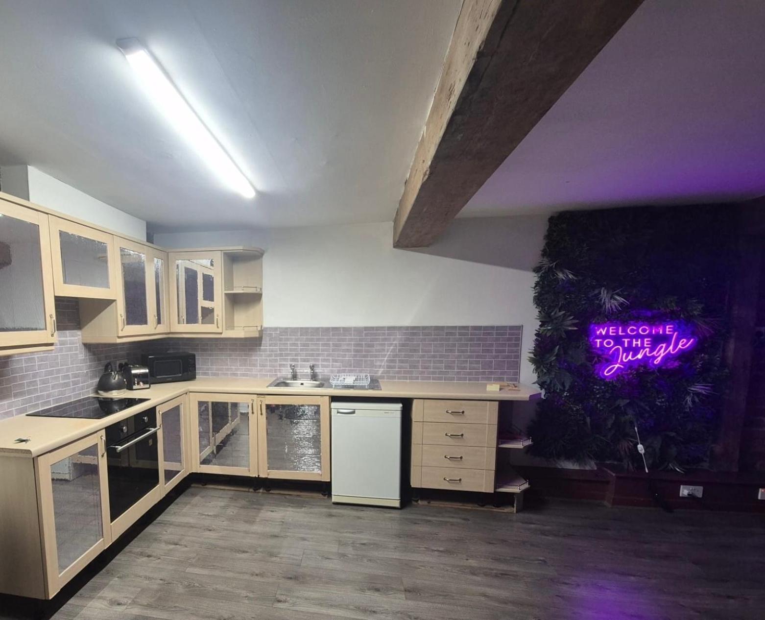Rainford Gardens By Ustay Aparthotels Liverpool Luaran gambar
